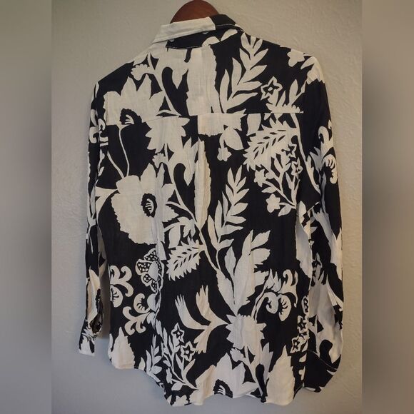 Cklass Fashionline Black Ivory Floral Long Sleeve Blouse Size Medium - Picture 11 of 13